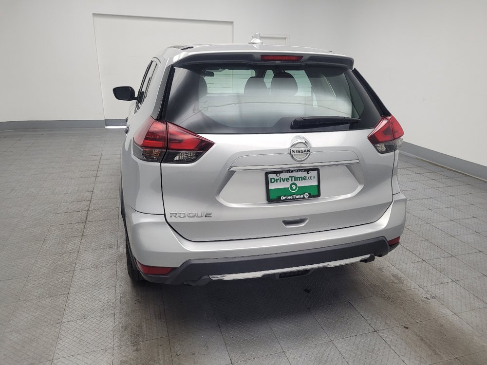 Used 2018 Nissan Rogue S FWD image 6