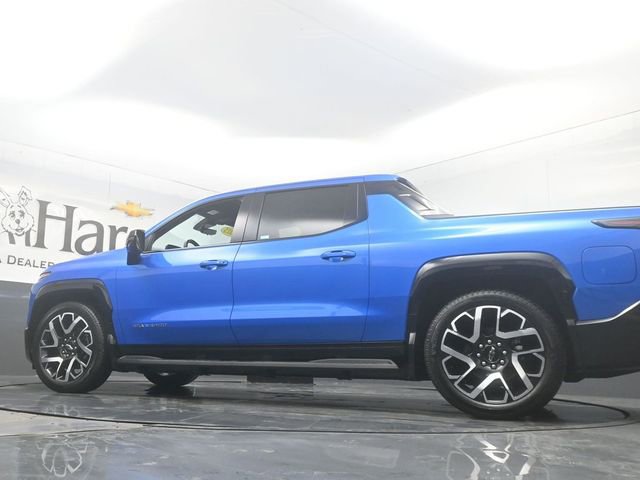 Used 2025 Chevrolet Silverado EV RST image 54