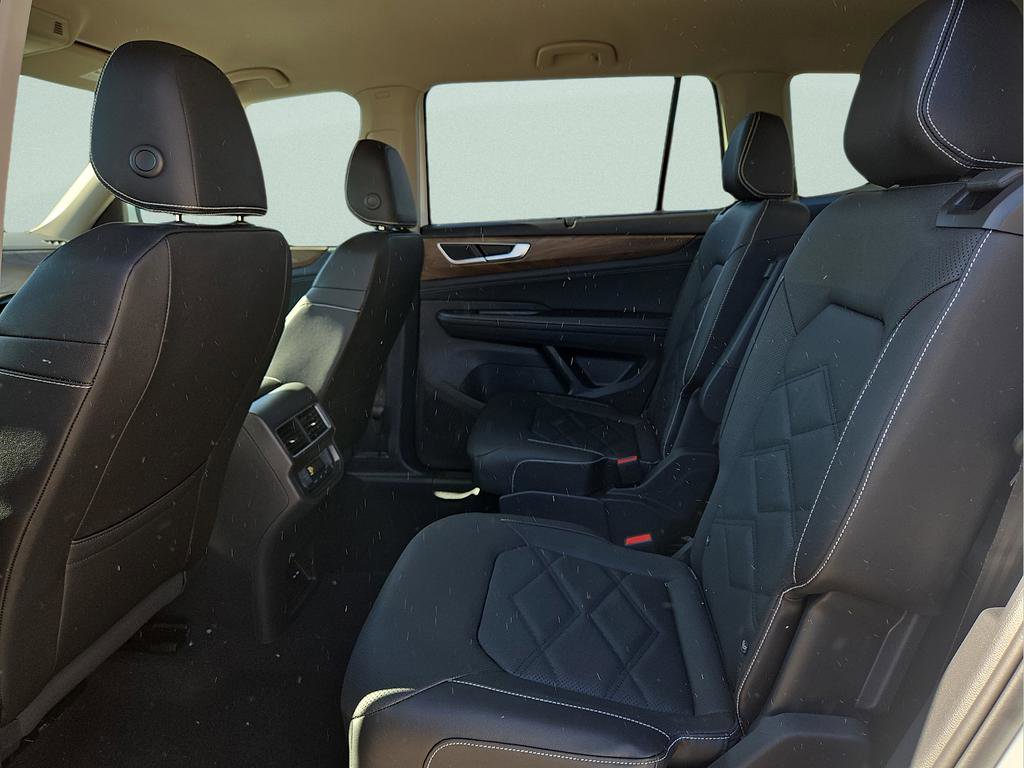 New 2026 Volkswagen Atlas SE image 11