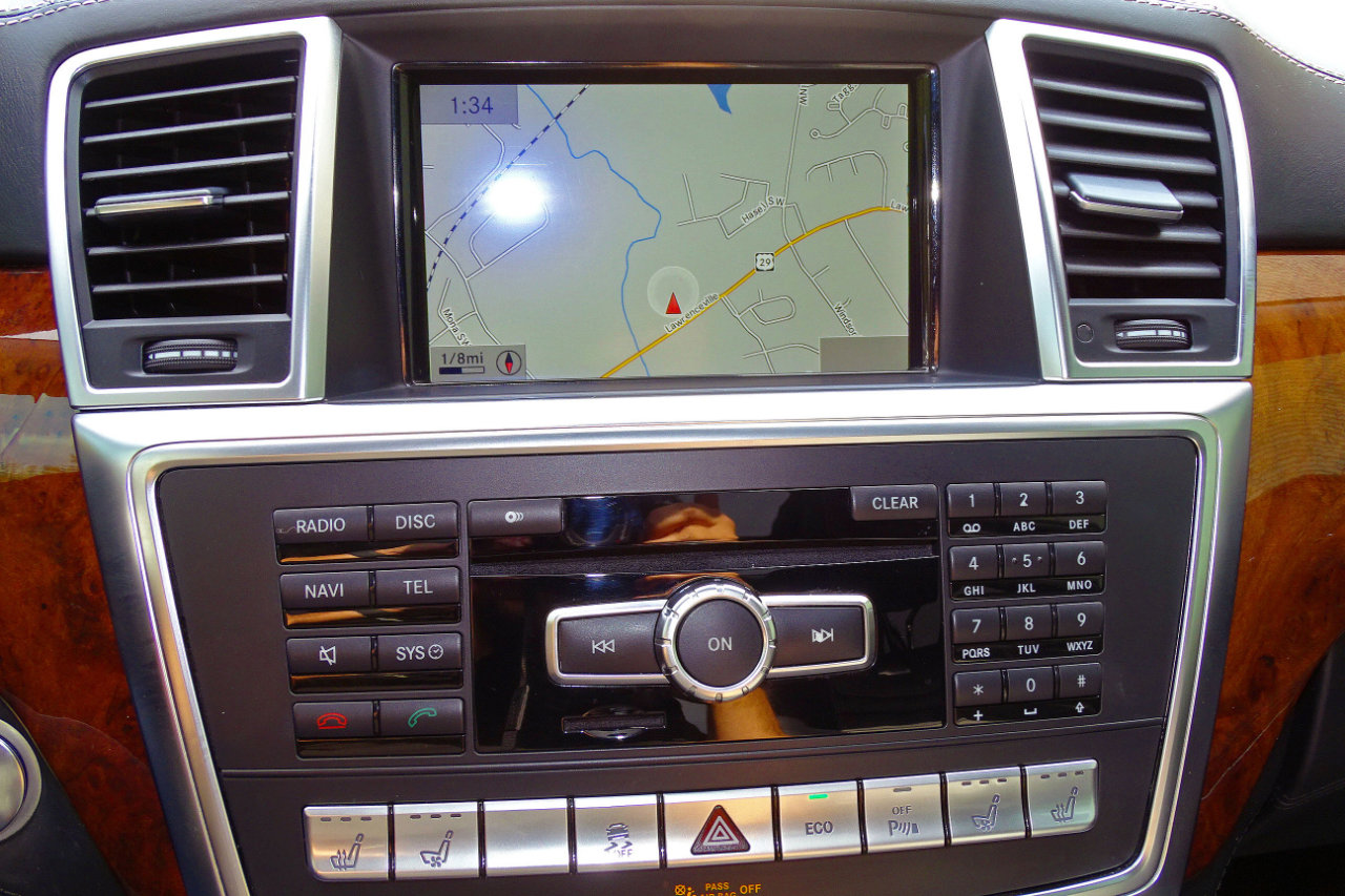 Used 2014 Mercedes-Benz GL 63 AMG 4MATIC image 23