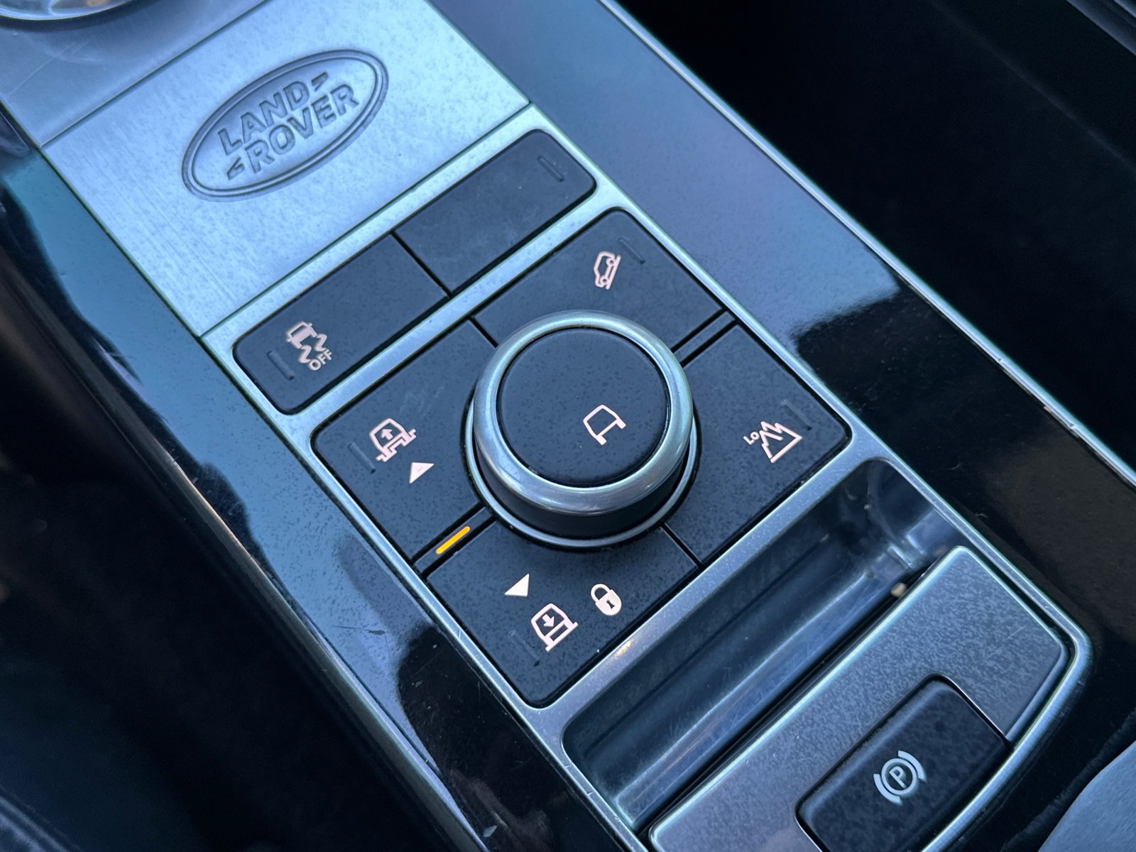 Used 2022 Land Rover Range Rover P525 Westminster Edition image 35