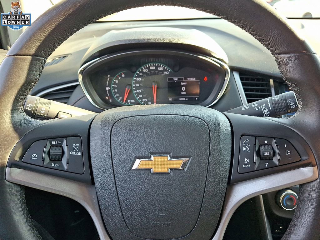Used 2020 Chevrolet Trax LT w/ LT Convenience Package image 18
