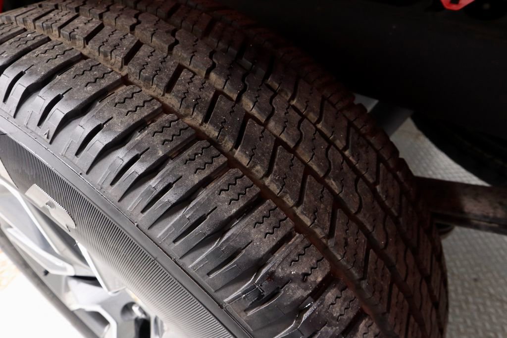 Used 2023 Chevrolet Silverado 1500 LT image 21