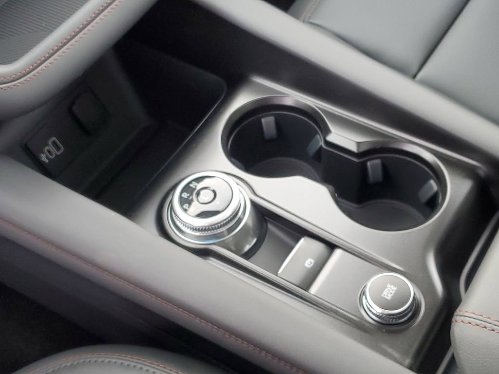 New 2026 Ford Explorer Active w/ Active Comfort Package image 22