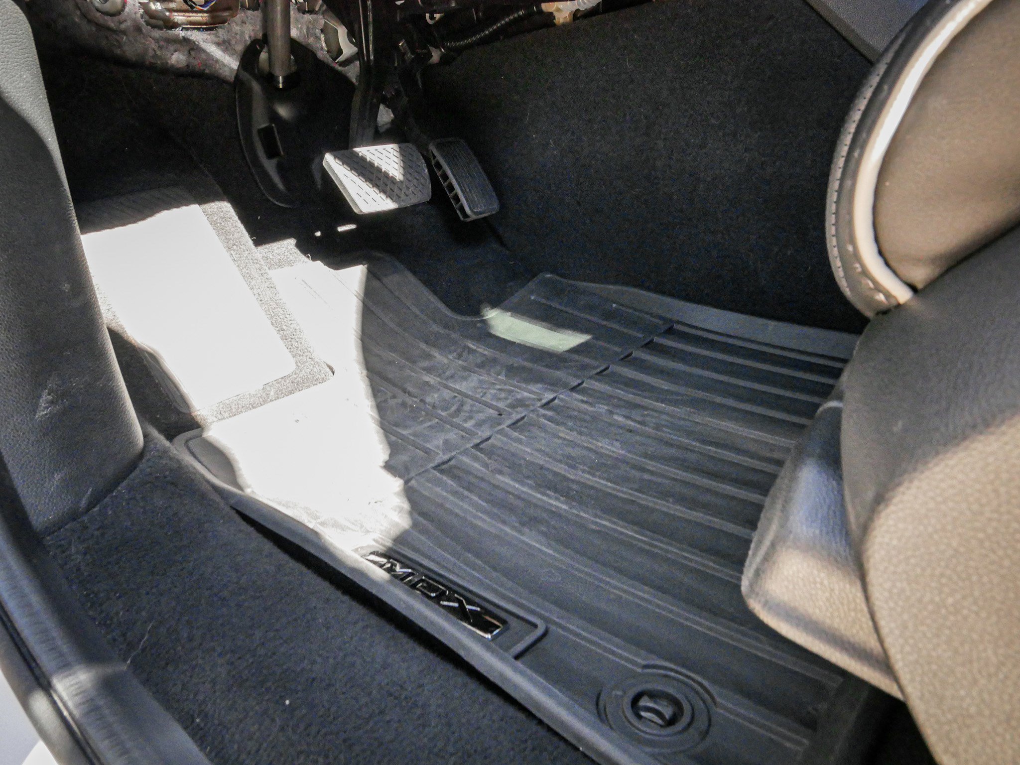 Used 2024 Acura MDX SH-AWD w/ Advance Package image 17