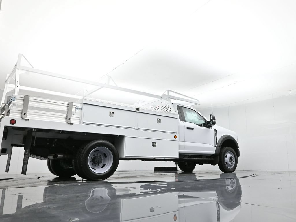 New 2025 Ford F550 4x4 Regular Cab Super Duty image 53