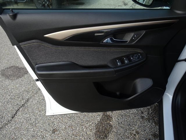 Used 2024 Chevrolet TrailBlazer ACTIV w/ Driver Confidence Package FWD image 14