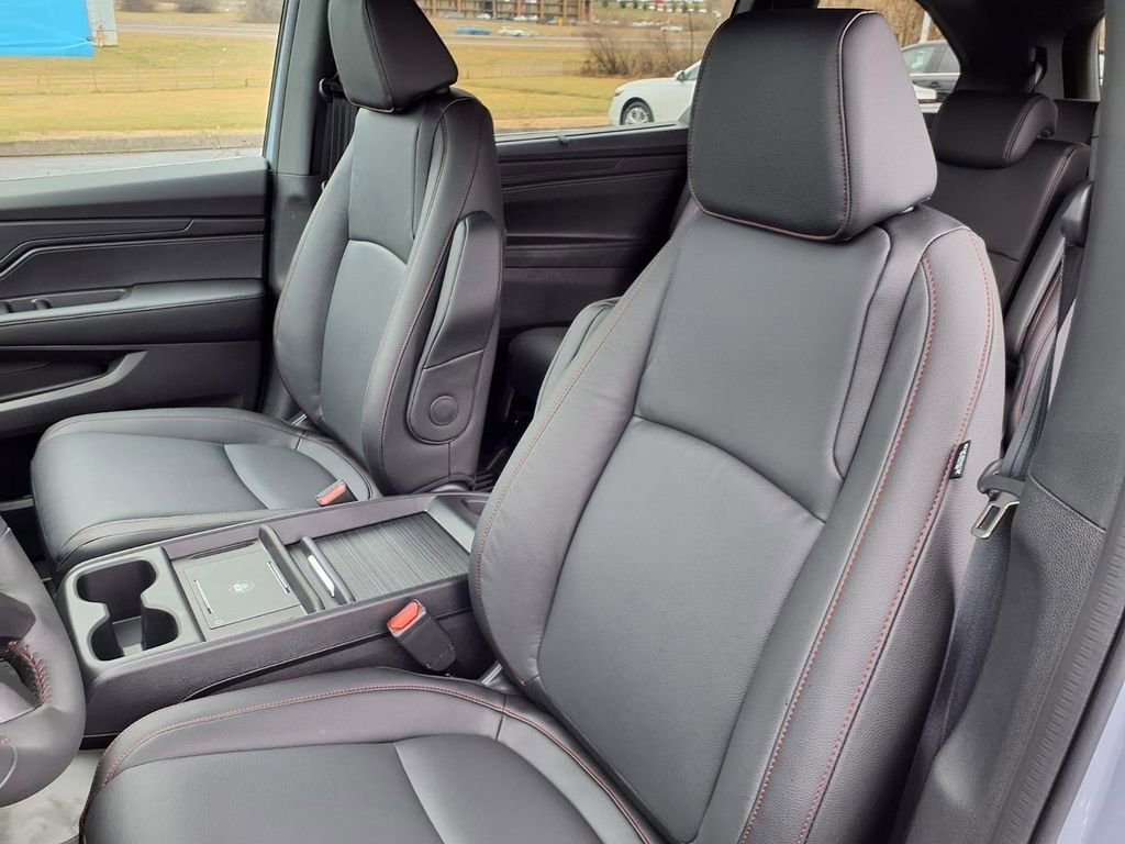 New 2026 Honda Odyssey Sport-L image 13