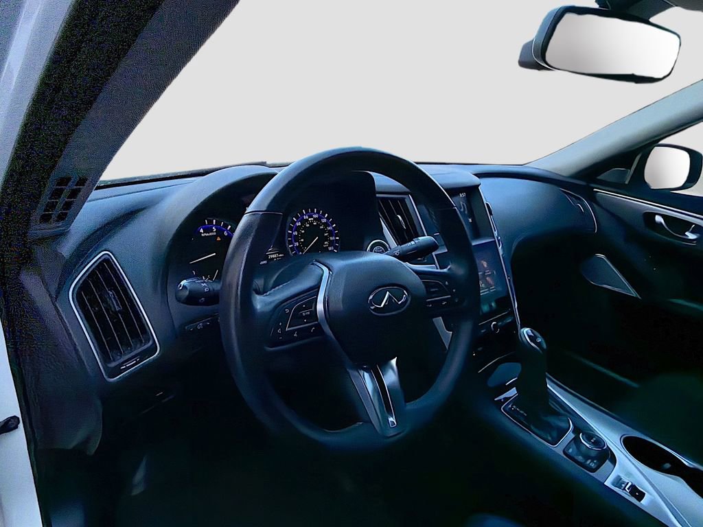Used 2023 INFINITI Q50 Luxe AWD/4WD image 9