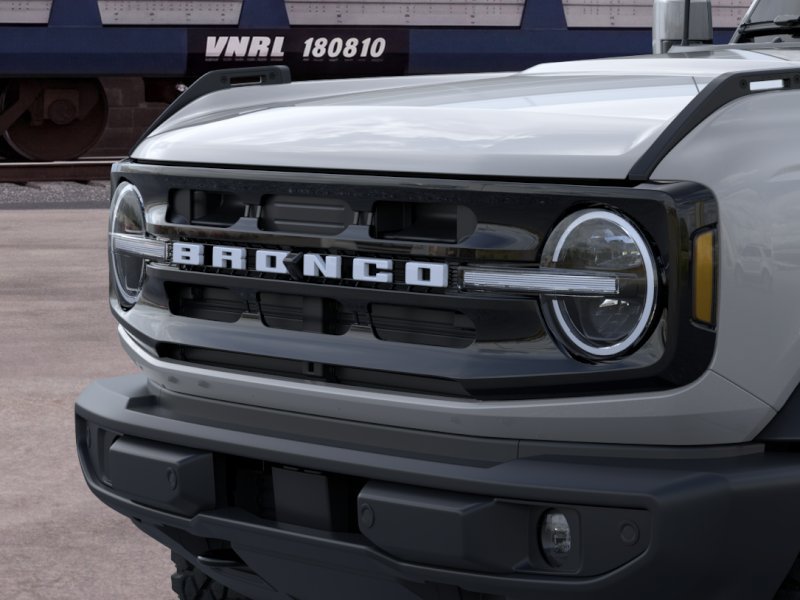 New 2026 Ford Bronco Outer Banks AWD/4WD image 19
