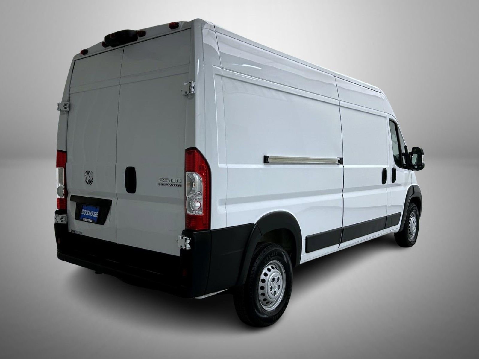 Used 2025 RAM ProMaster 2500 w/ Convenience Group FWD image 5