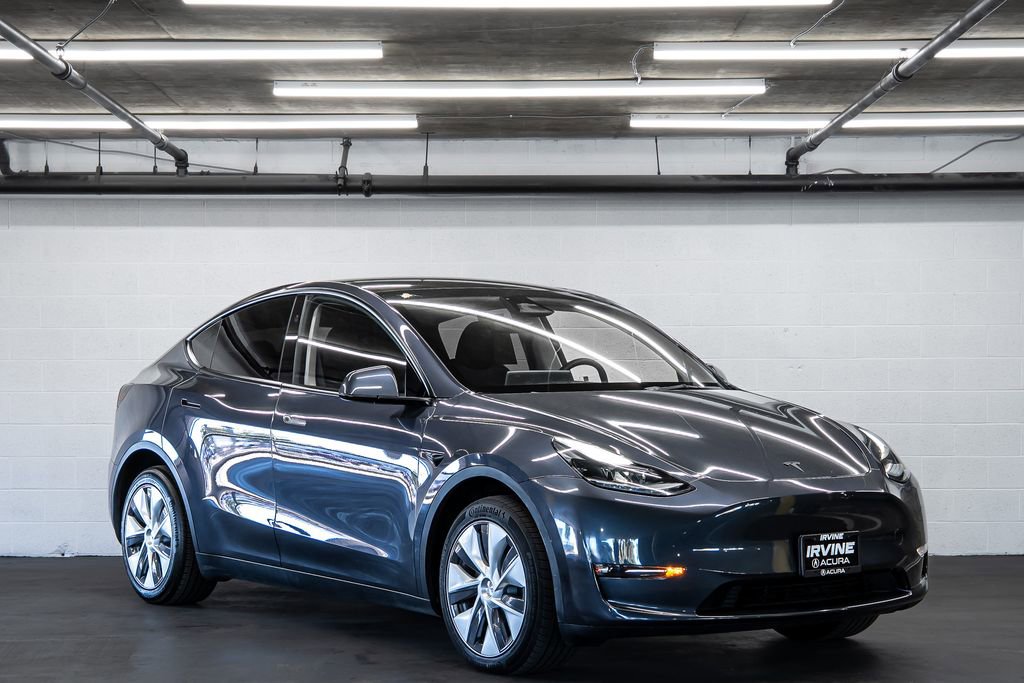 Used 2023 Tesla Model Y Long Range image 7
