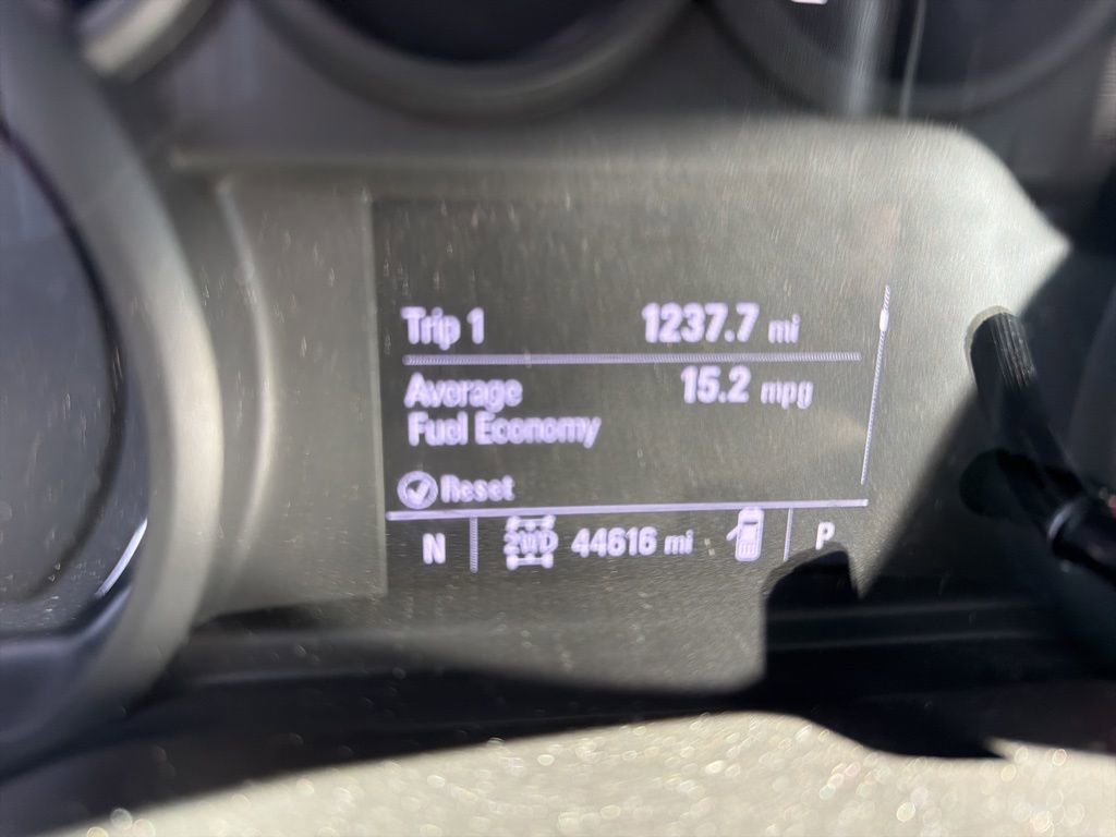 Used 2022 Chevrolet Silverado 1500 Custom w/ LPO, Blackout Package AWD/4WD image 6