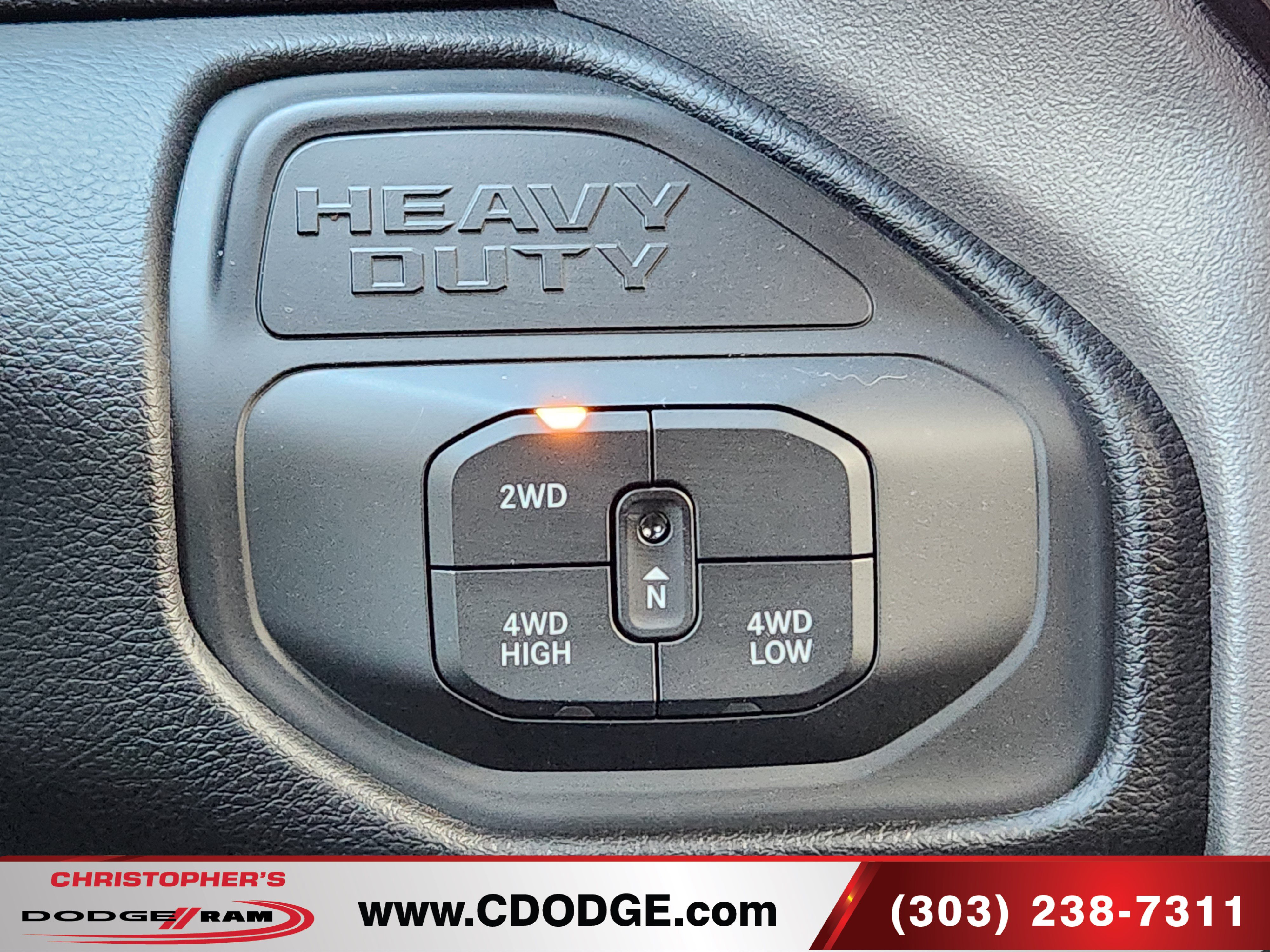Used 2026 RAM 2500 Laramie AWD/4WD image 27