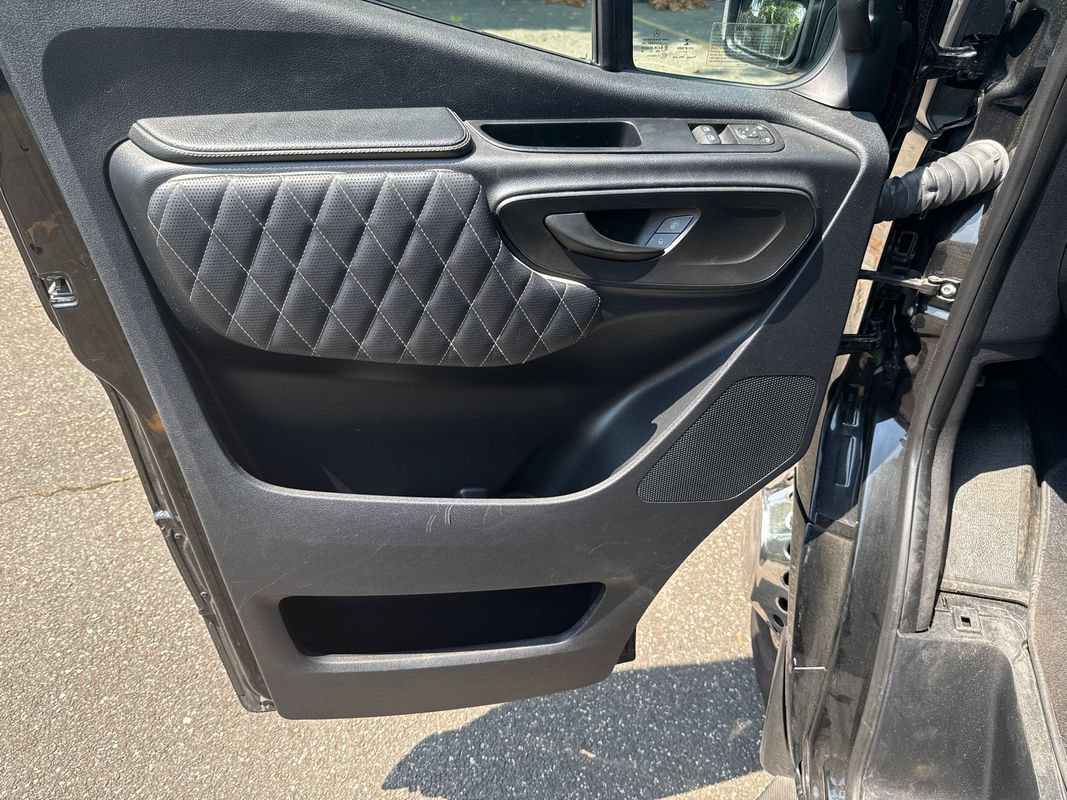 Used 2021 Mercedes-Benz Sprinter 3500 image 12
