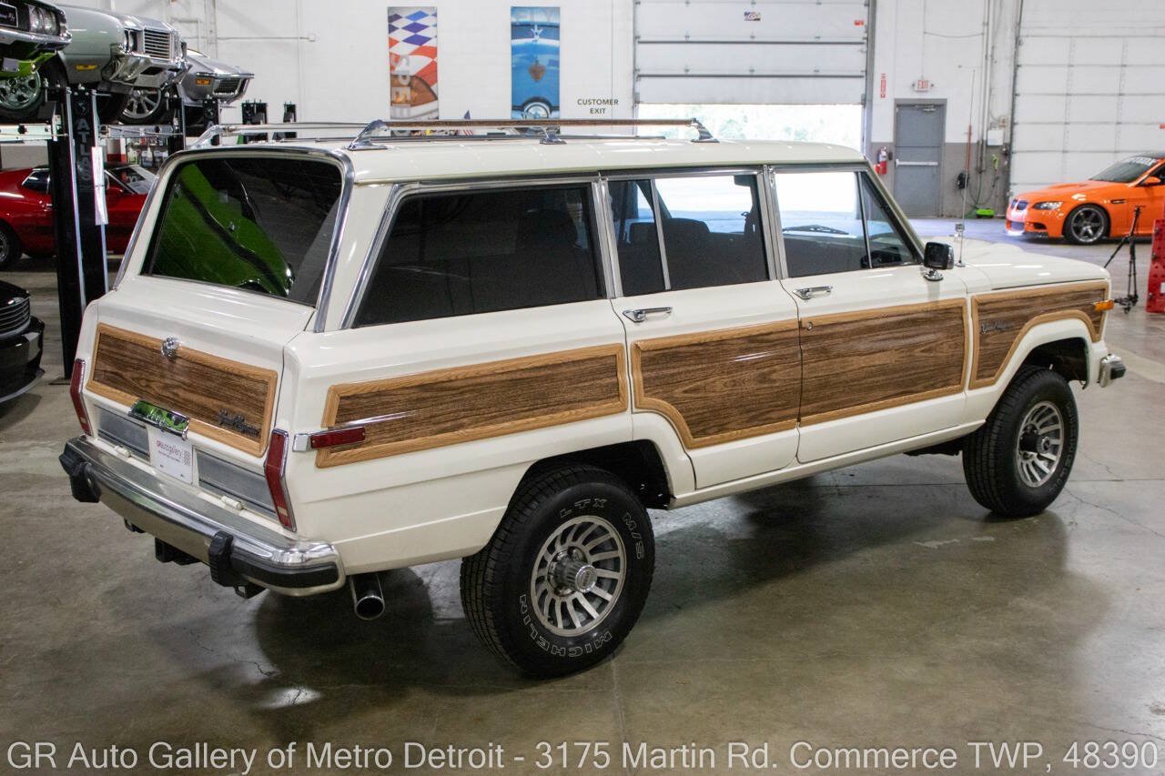 Used 1987 Jeep Grand Wagoneer AWD/4WD image 7