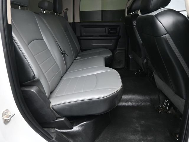 Used 2022 RAM 1500 Tradesman w/ Chrome Appearance Group image 32