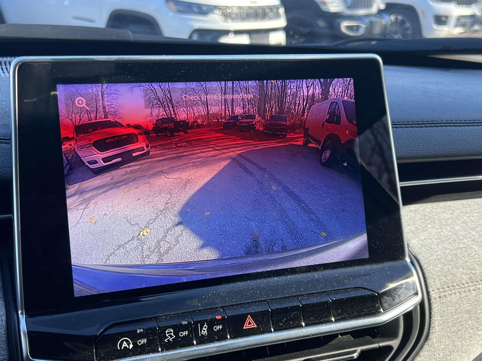 Used 2022 Jeep Compass Latitude AWD/4WD image 16