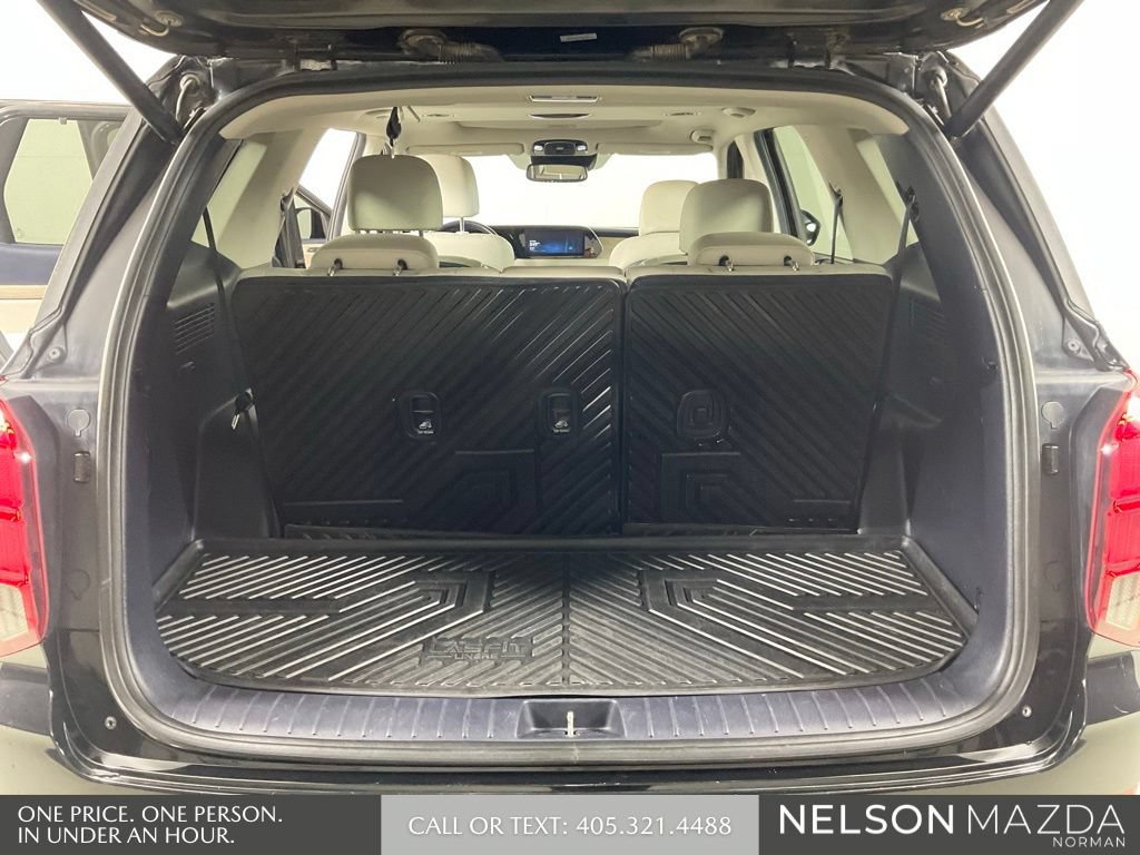 Used 2022 Hyundai Palisade SEL w/ Premium Package FWD image 14