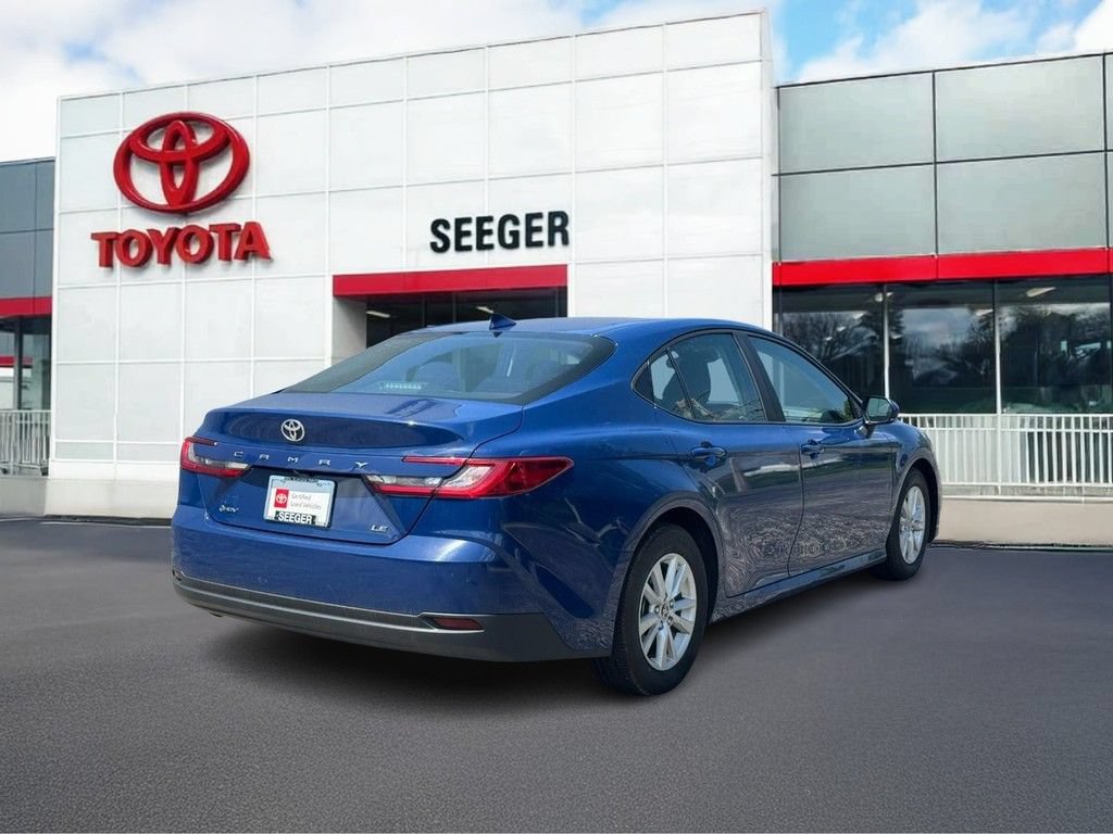 Used 2025 Toyota Camry LE FWD image 3