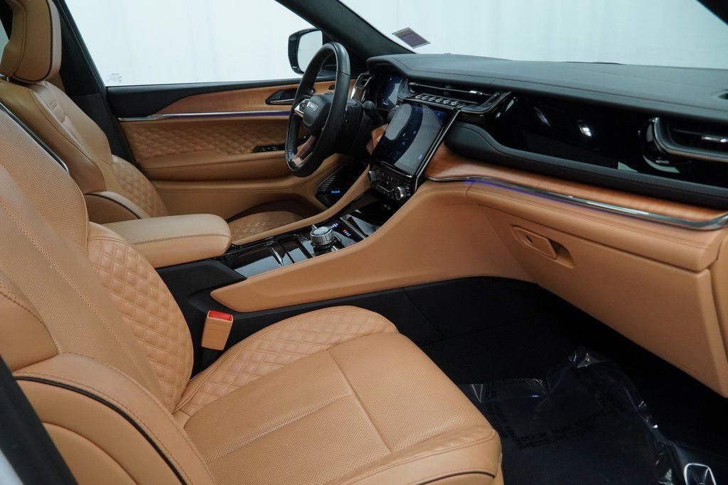 Certified 2024 Jeep Grand Cherokee L Summit image 52