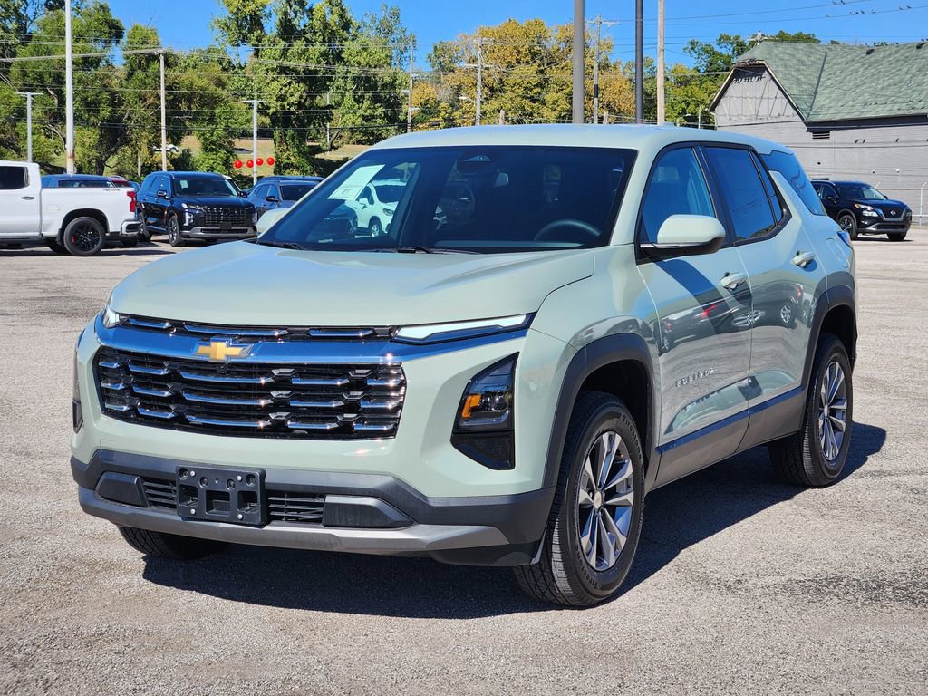 New 2026 Chevrolet Equinox LT image 3