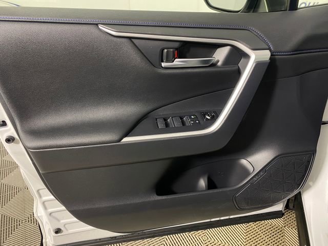 Certified 2025 Toyota RAV4 XSE w/ Weather Package AWD/4WD image 20