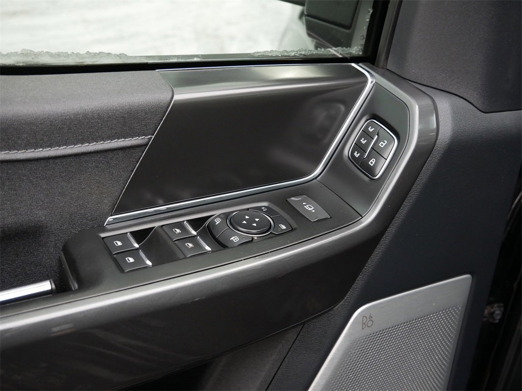 Used 2022 Ford F150 Lariat w/ Equipment Group 502A High image 16