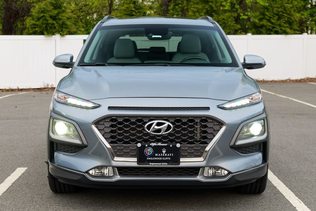 Used 2019 Hyundai Kona Limited AWD/4WD image 2
