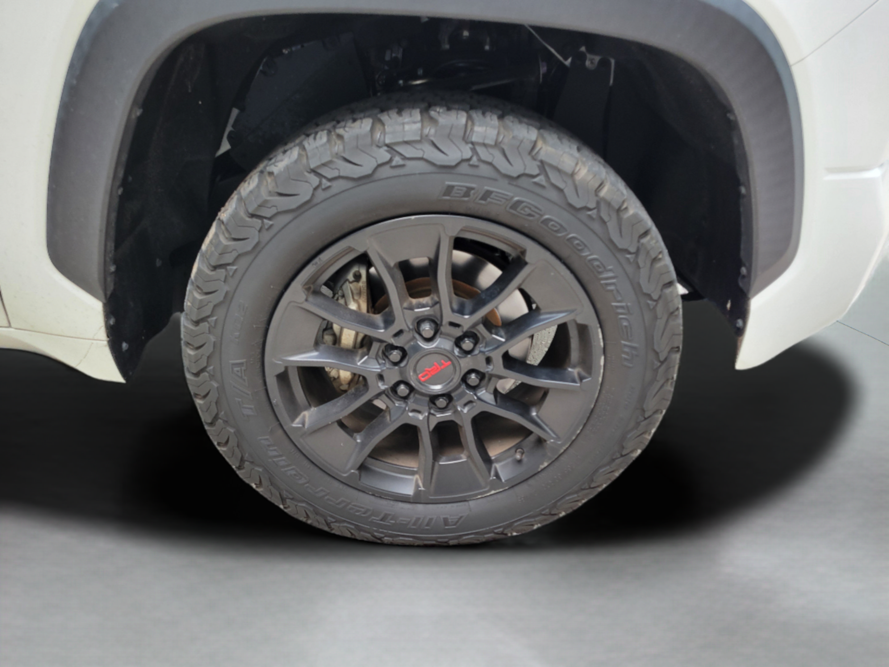 Used 2024 Toyota Tundra SR5 w/ SR5 Convenience Package RWD image 29