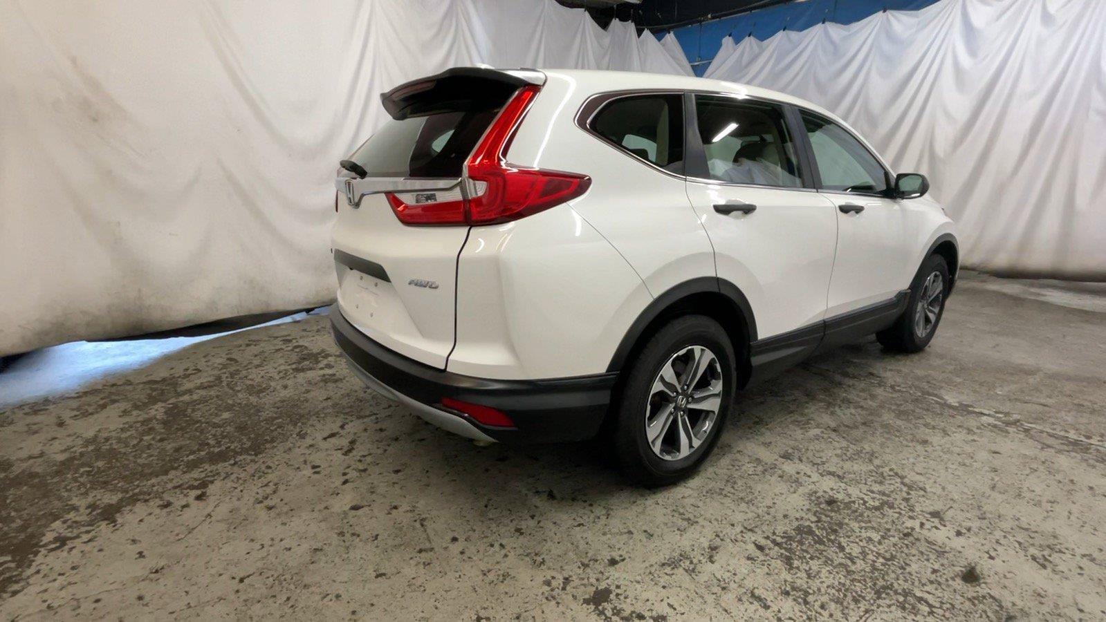 Used 2019 Honda CR-V LX image 5