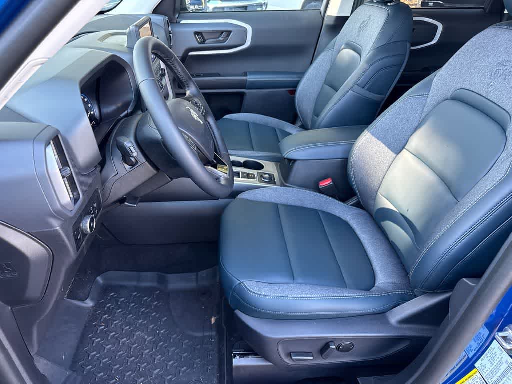 Used 2024 Ford Bronco Sport Outer Banks w/ Tech Package image 10
