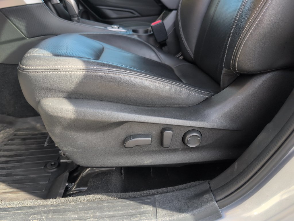 Used 2020 Subaru Forester Limited AWD/4WD image 13