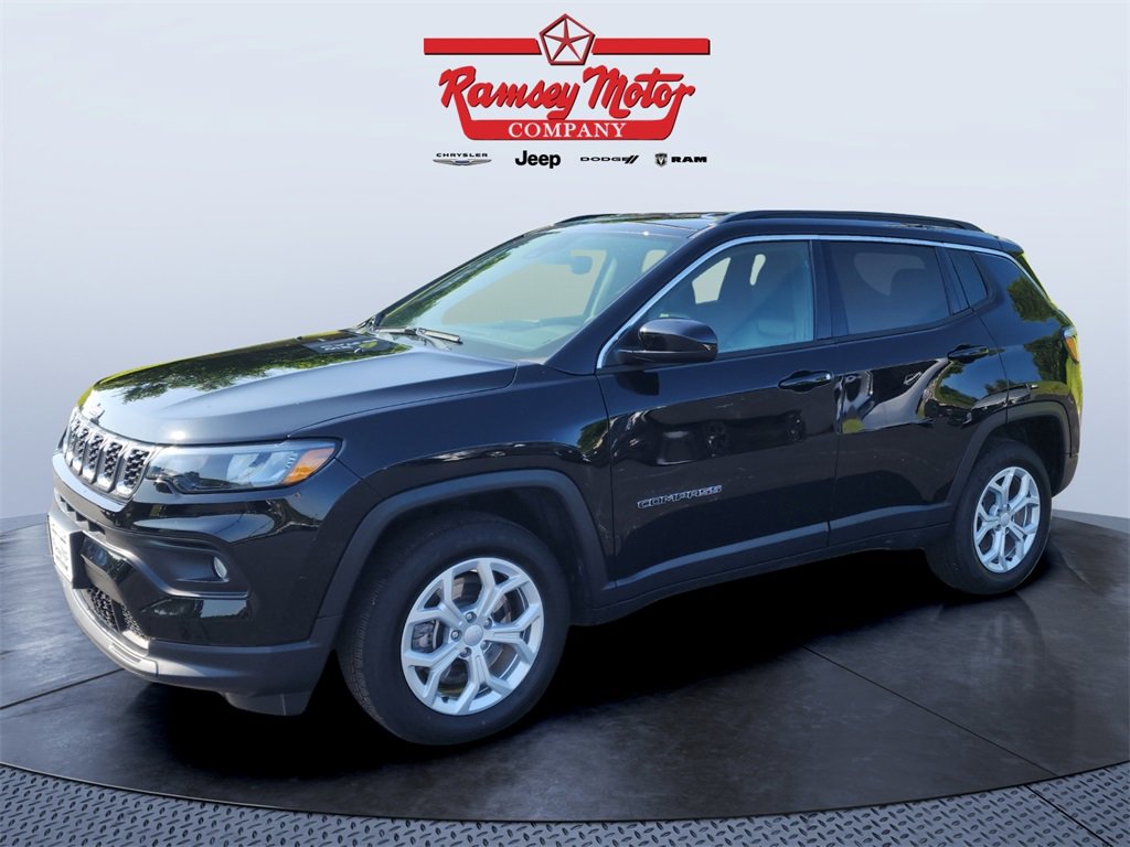 Used 2024 Jeep Compass Latitude