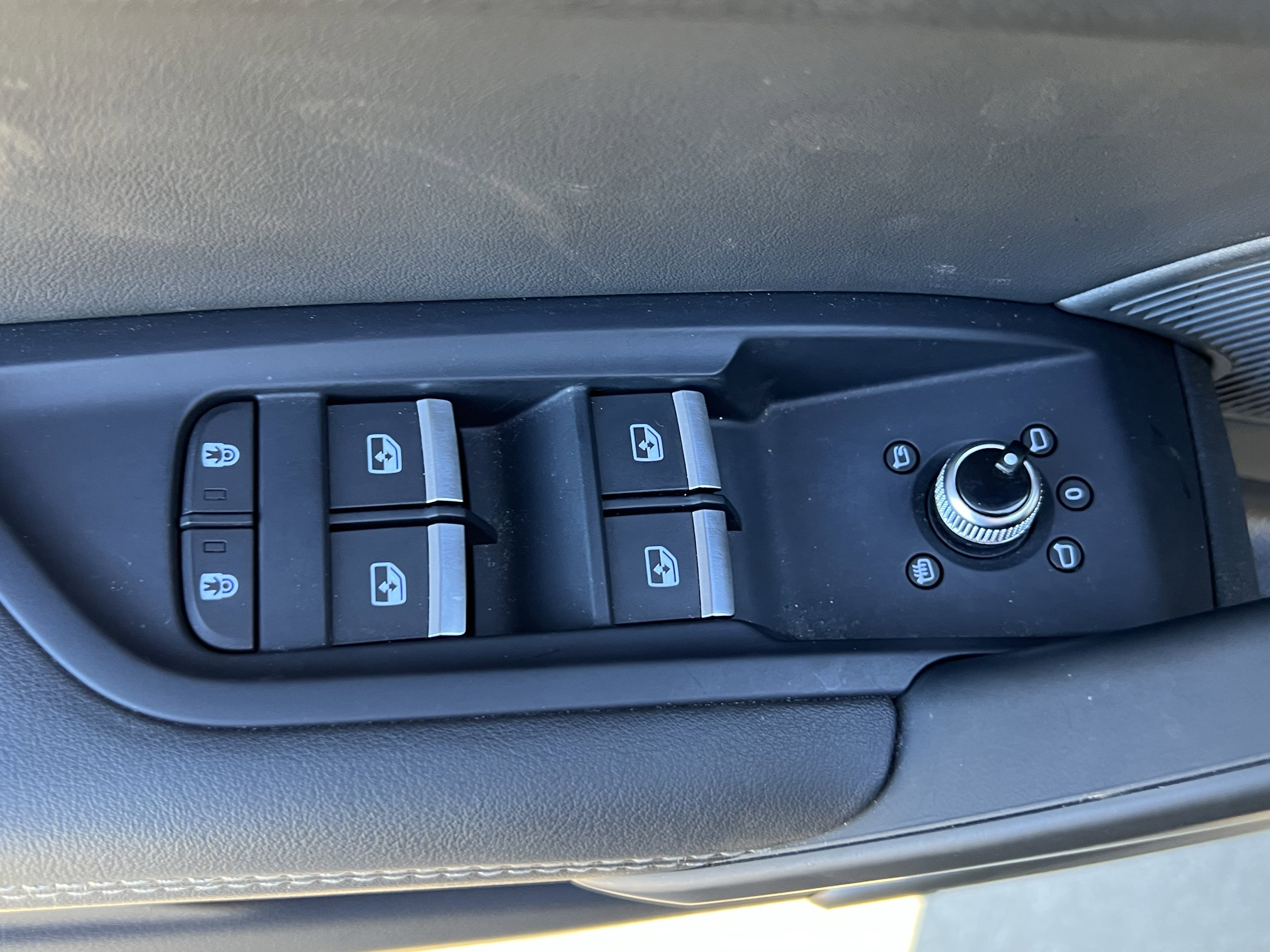 Used 2024 Audi Q5 2.0T Premium Plus w/ Premium Plus Package image 15