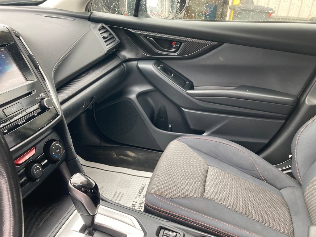 Used 2019 Subaru Crosstrek 2.0i Premium AWD/4WD image 16