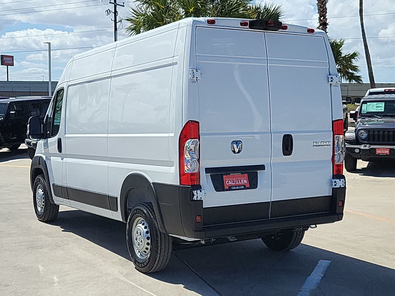 New 2026 RAM ProMaster 1500 w/ Premium Convenience Group FWD image 12