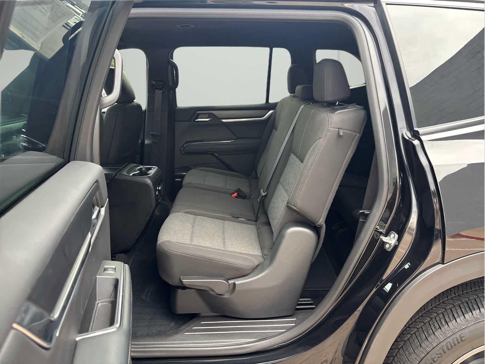 Used 2026 GMC Acadia Elevation FWD image 12