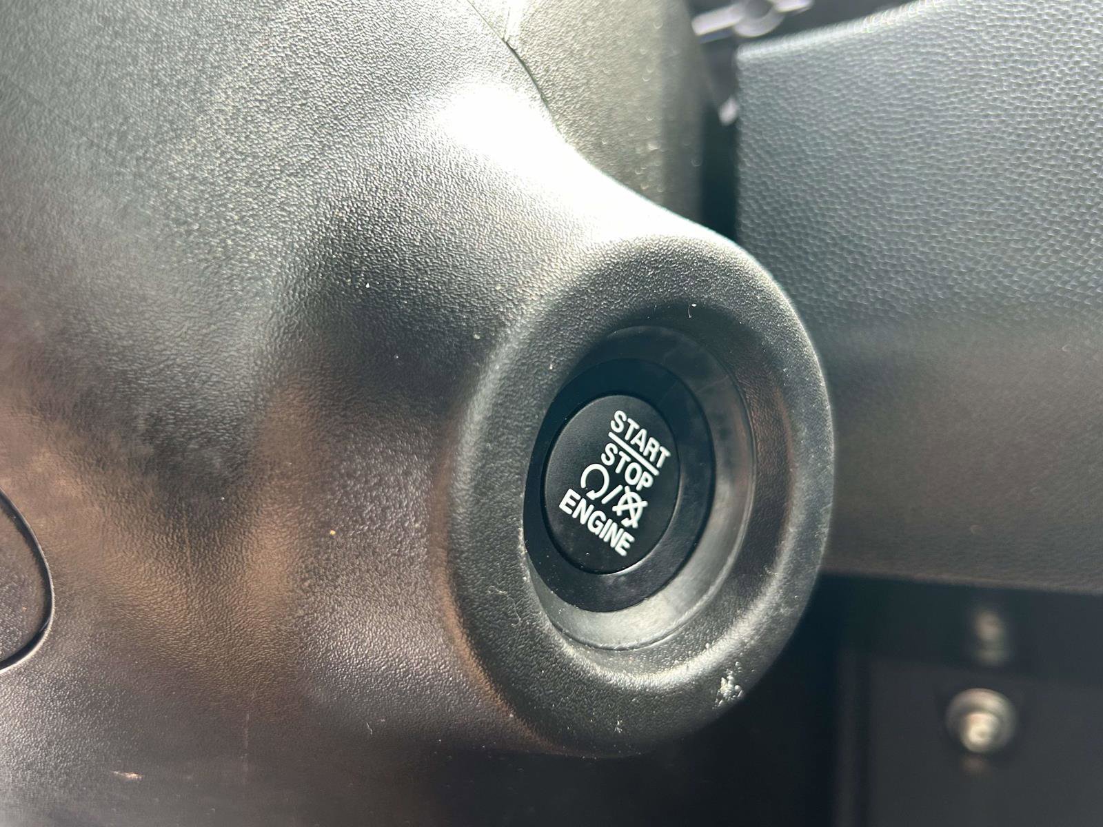 Used 2024 RAM ProMaster 2500 image 26