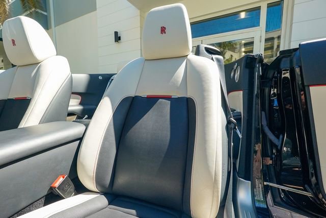 Used 2018 Rolls-Royce Dawn image 51