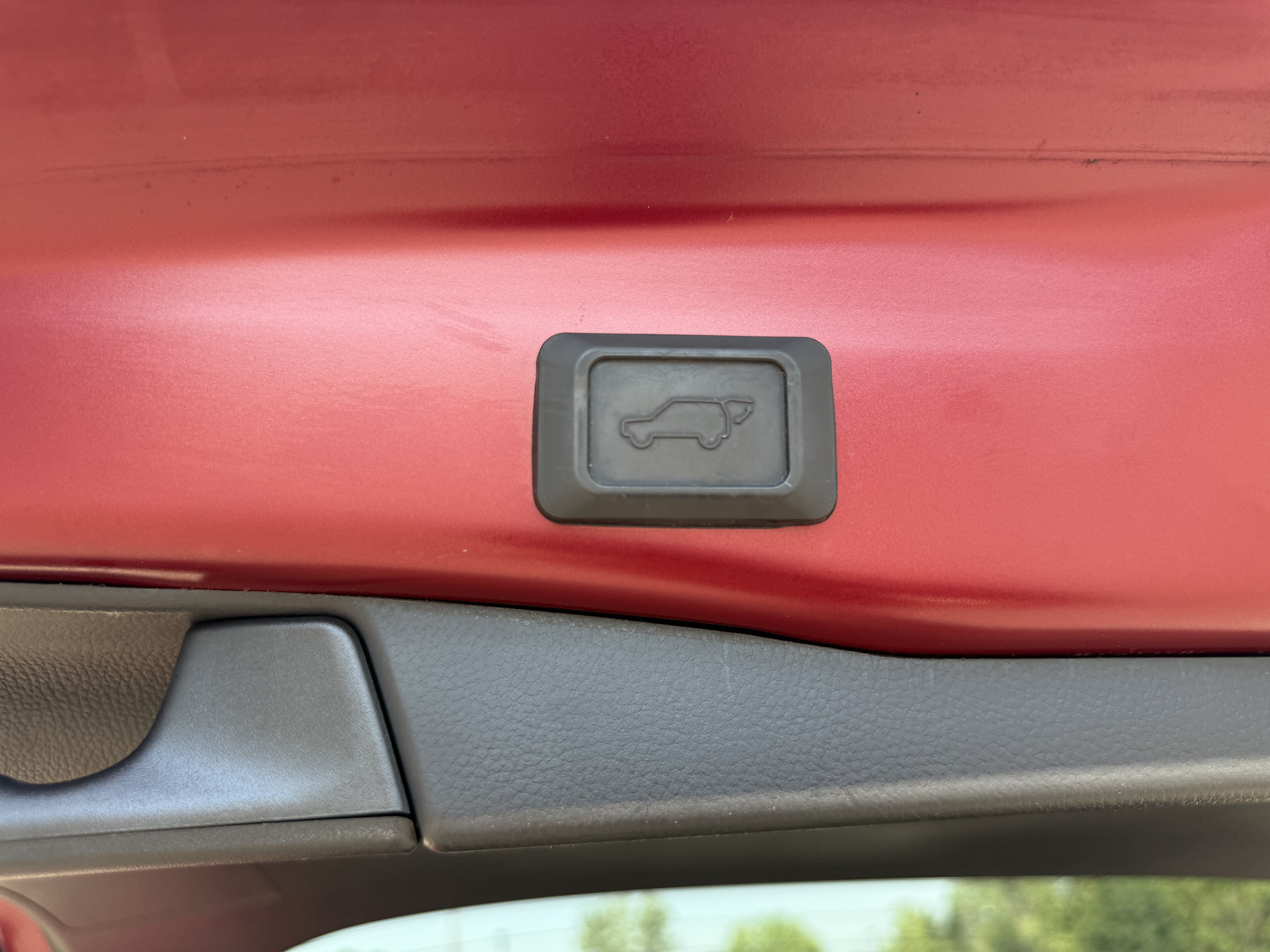 Used 2021 Toyota RAV4 Limited w/ Limited Grade Weather Package AWD/4WD image 28