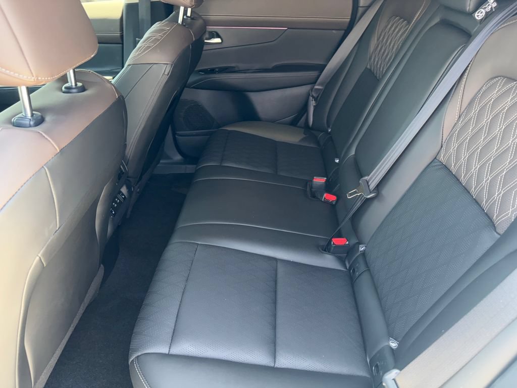 Certified 2025 Nissan Murano Platinum w/ Cargo Package AWD/4WD image 27