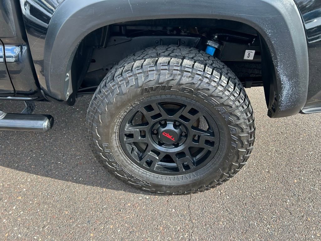 Used 2021 Toyota Tacoma TRD Off-Road image 36