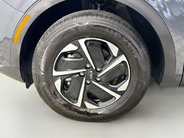 Used 2023 Kia Sportage LX AWD/4WD image 36