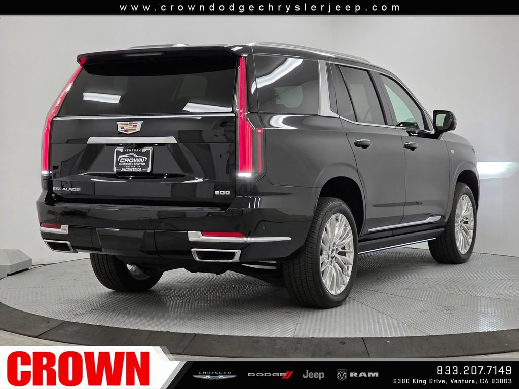 Used 2026 Cadillac Escalade Luxury AWD/4WD image 7