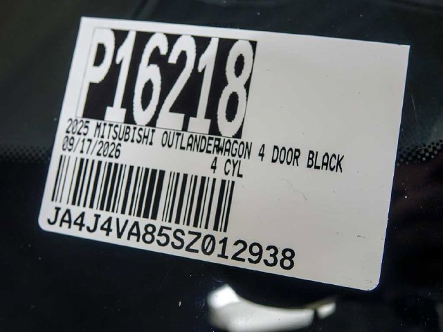 Used 2025 Mitsubishi Outlander SE AWD/4WD image 38