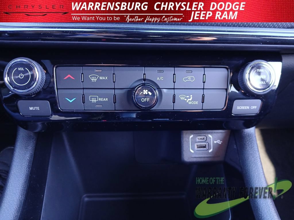 New 2026 Jeep Compass Latitude AWD/4WD image 23