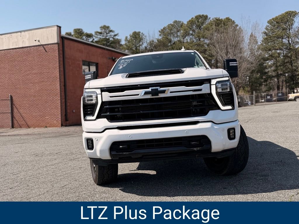 Certified 2024 Chevrolet Silverado 2500 LTZ w/ LTZ Plus Package image 6