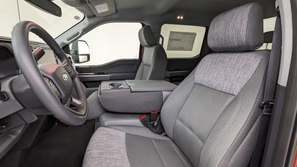 New 2026 Ford F250 XLT w/ XLT Premium Package image 2