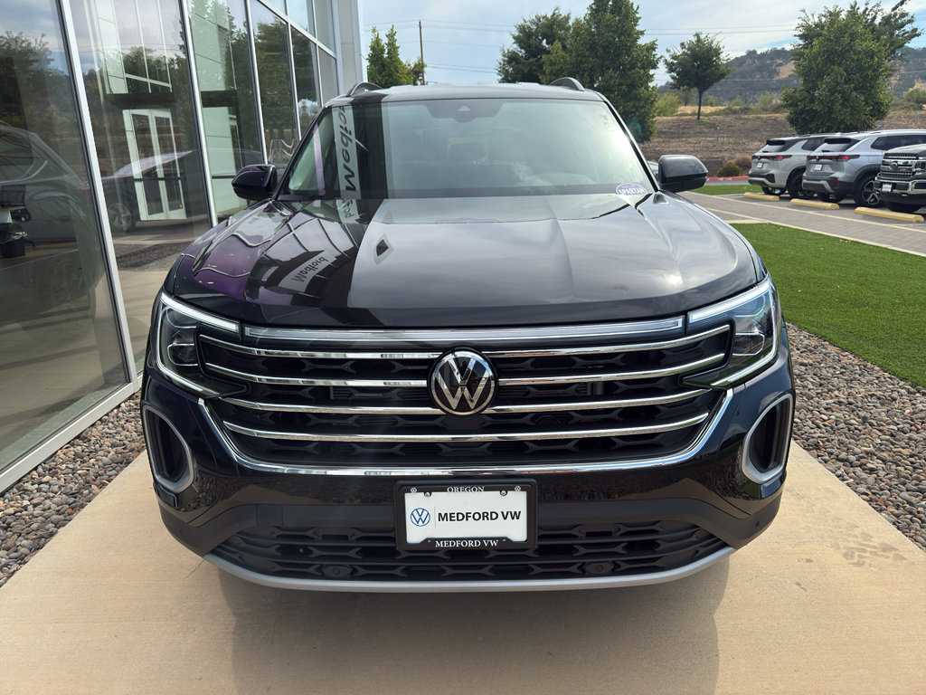 New 2026 Volkswagen Atlas SE image 2